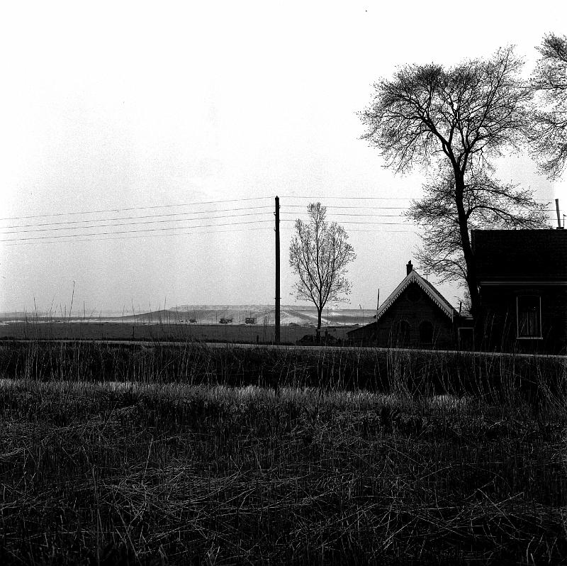 Ouderkerkerdijk . Opspuiten Bijlmermeer 04-1966.284-12.jpg
